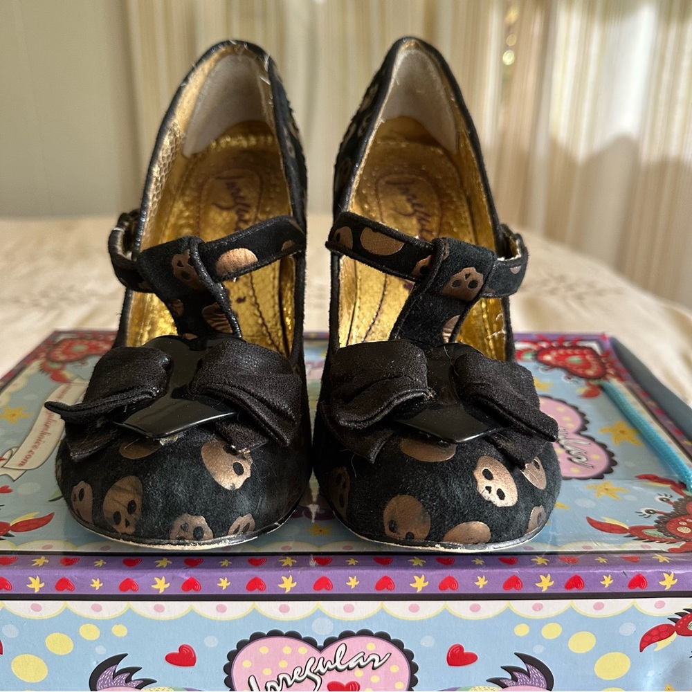 Irregular Choice